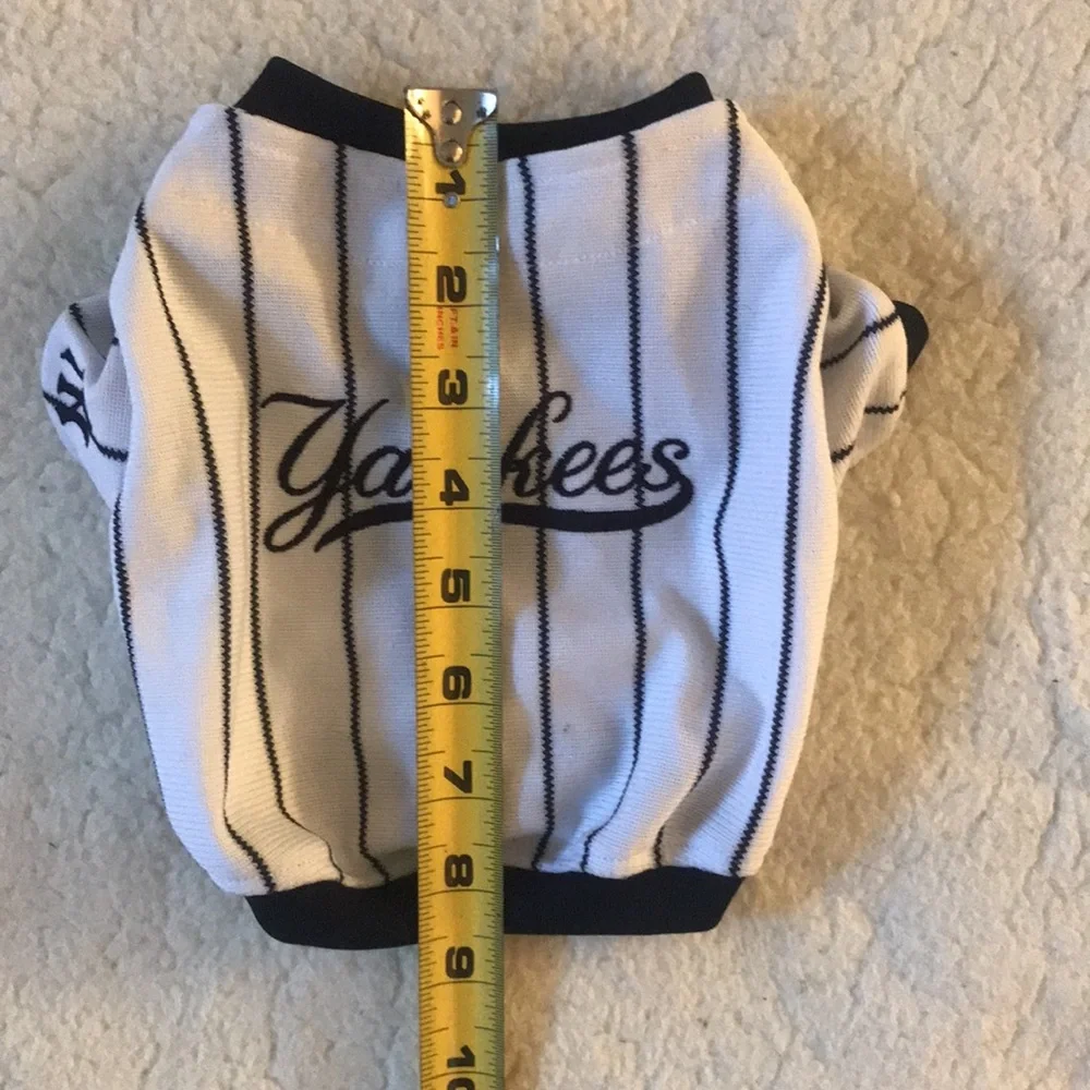 🎉HP🎉 | MLB | Genuine New York Yankee Striped Pet / Dog Baseball Jersey Size XS - Picture 10 of 12